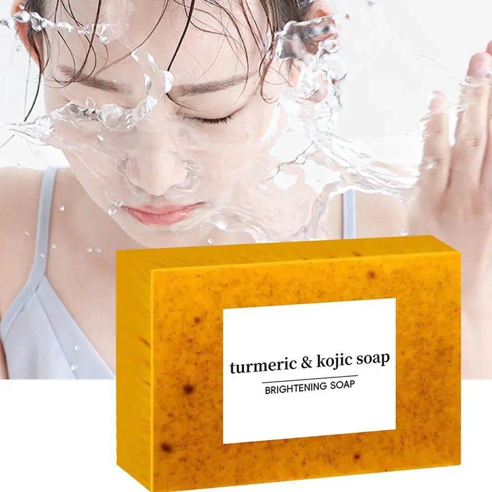 “Jabón Artesanal de Cúrcuma Aclarante – Natural Handmade Soap”