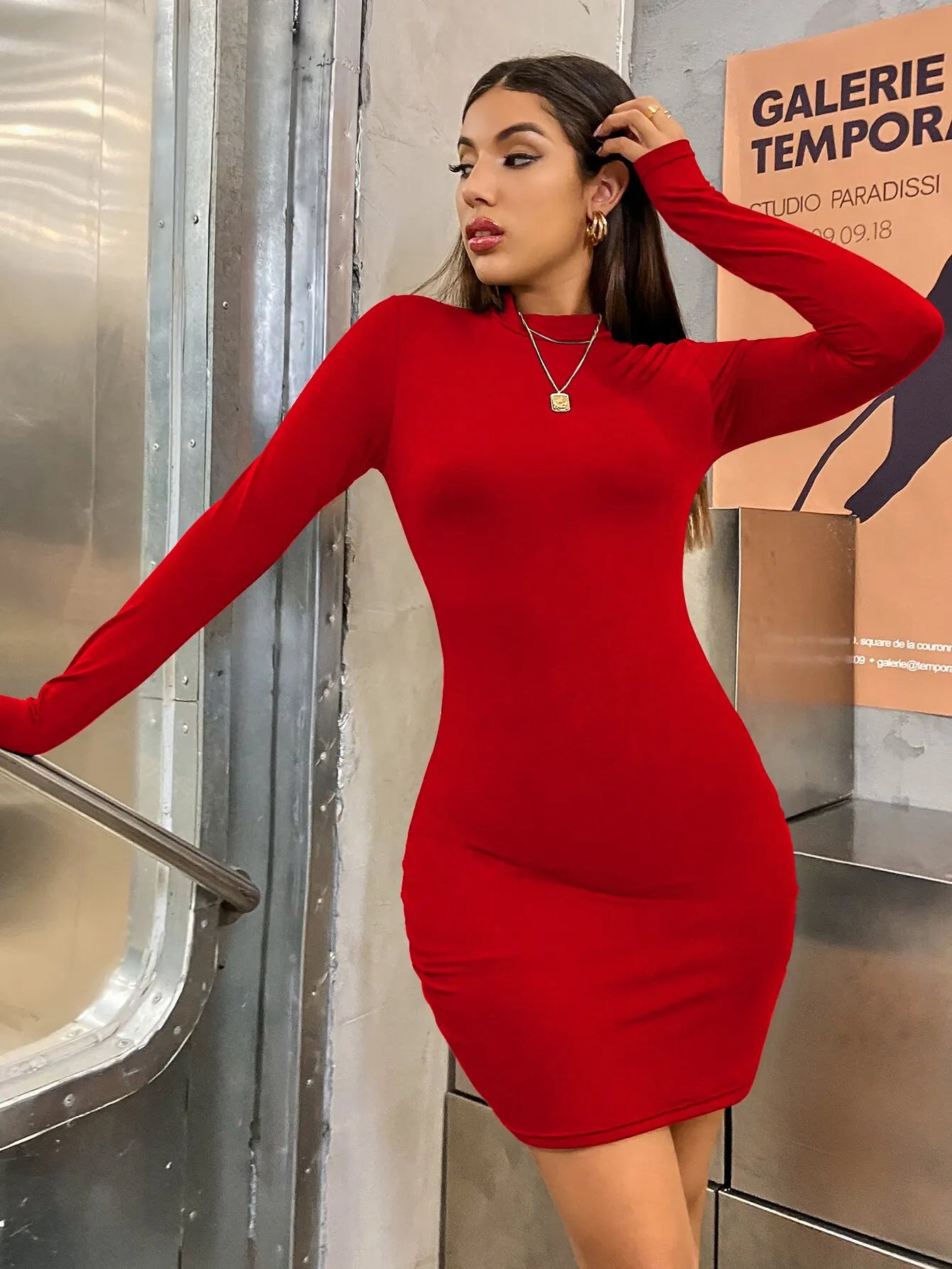 👉 Vestido Ajustado Rojo Manga Larga Elegante